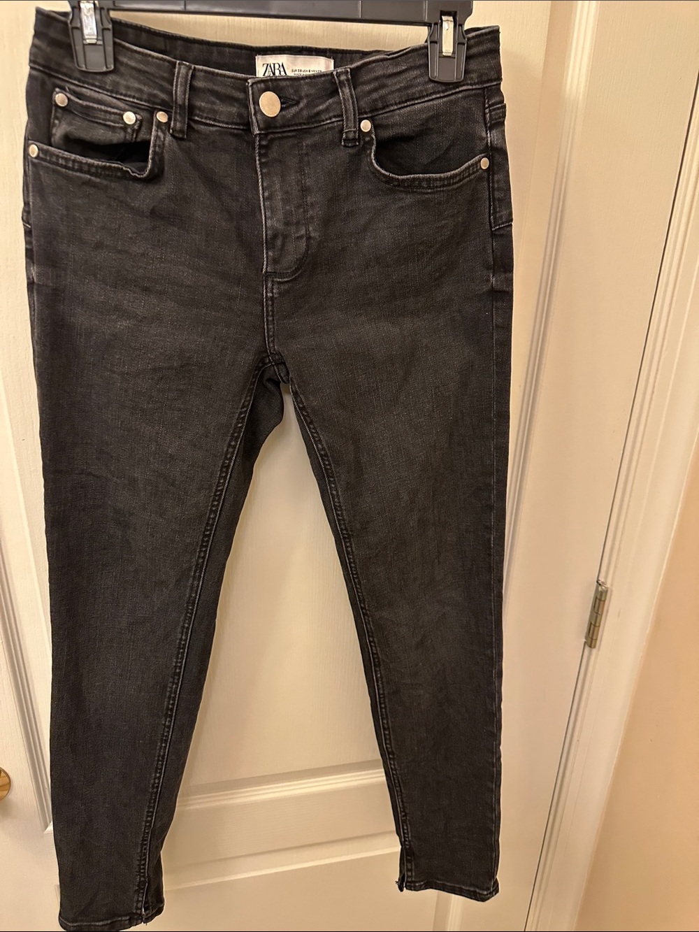 ZARA Black Skinny Stretch Jeans - Women's